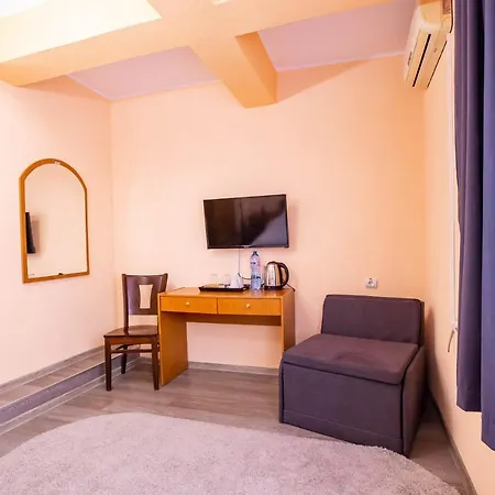 Хотел комплекс комитите Чучулигово