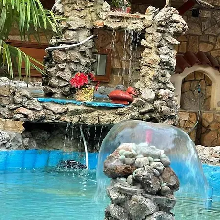 комплекс комитите 3* Чучулигово