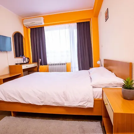 комплекс комитите 3* Чучулигово