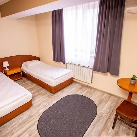 комплекс комитите 3* Чучулигово