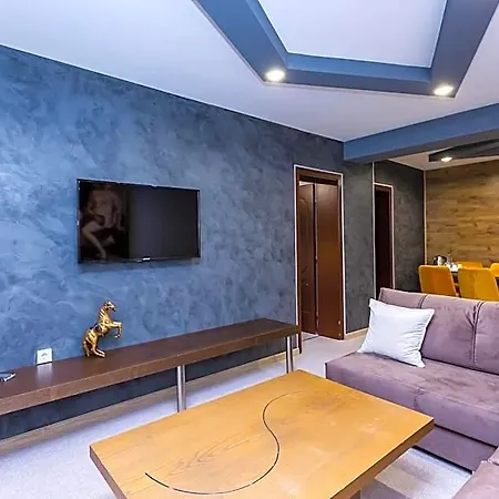 Hotel Komitite Complex 3*