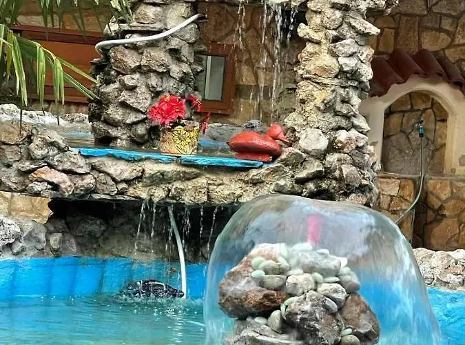 комплекс комитите 3* Чучулигово