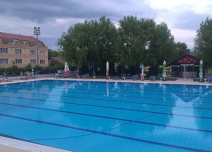 Хотел комплекс комитите 3*